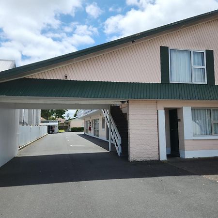 Cedar Lodge Motel Гамильтон Экстерьер фото